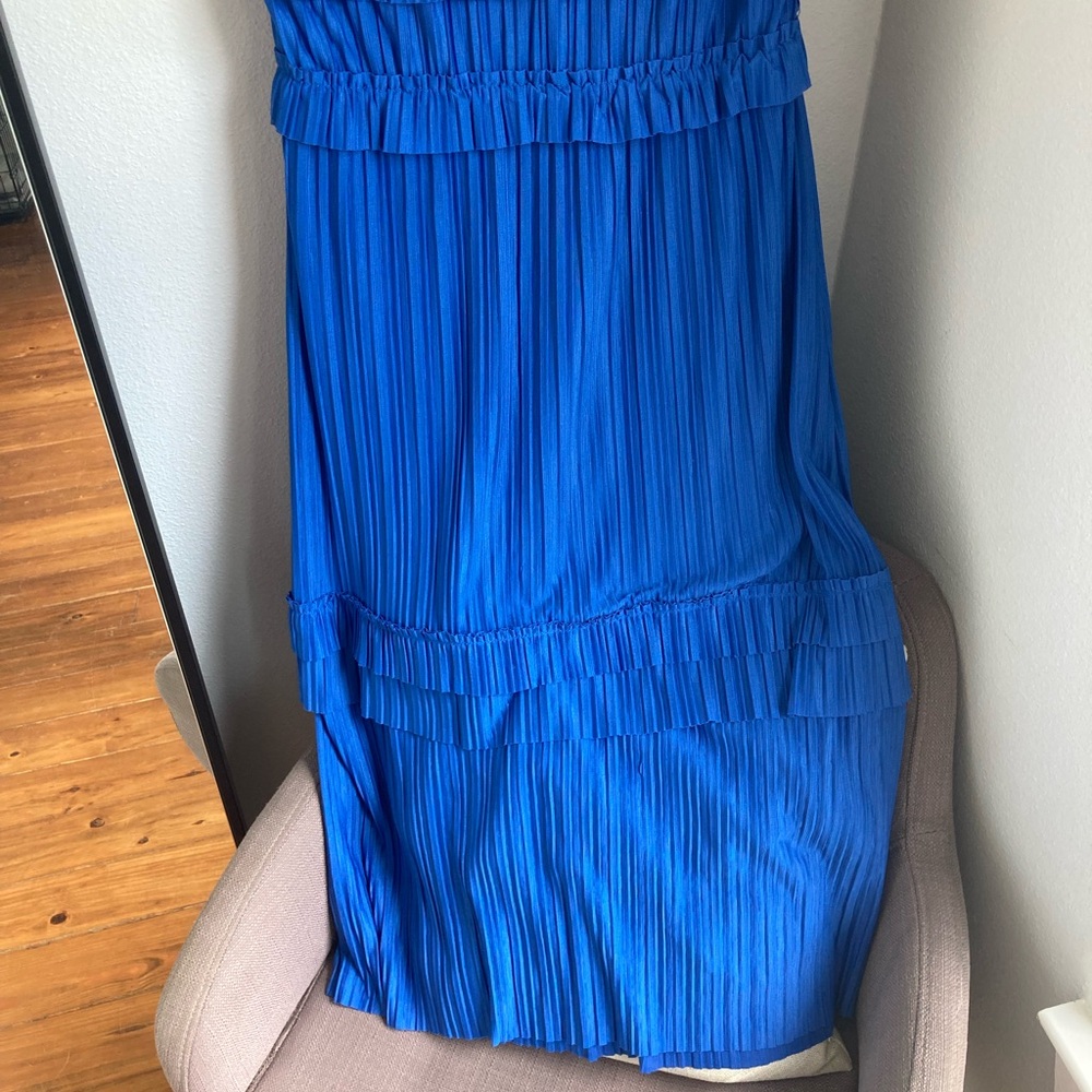 Taylor Pleated Tiered Midi Dress in Blue 8 - Picture 5 of 8